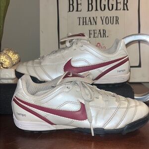 Nike Tiempo Legend II TF Indoor Red and White Soccer Shoes sz 1 EUC